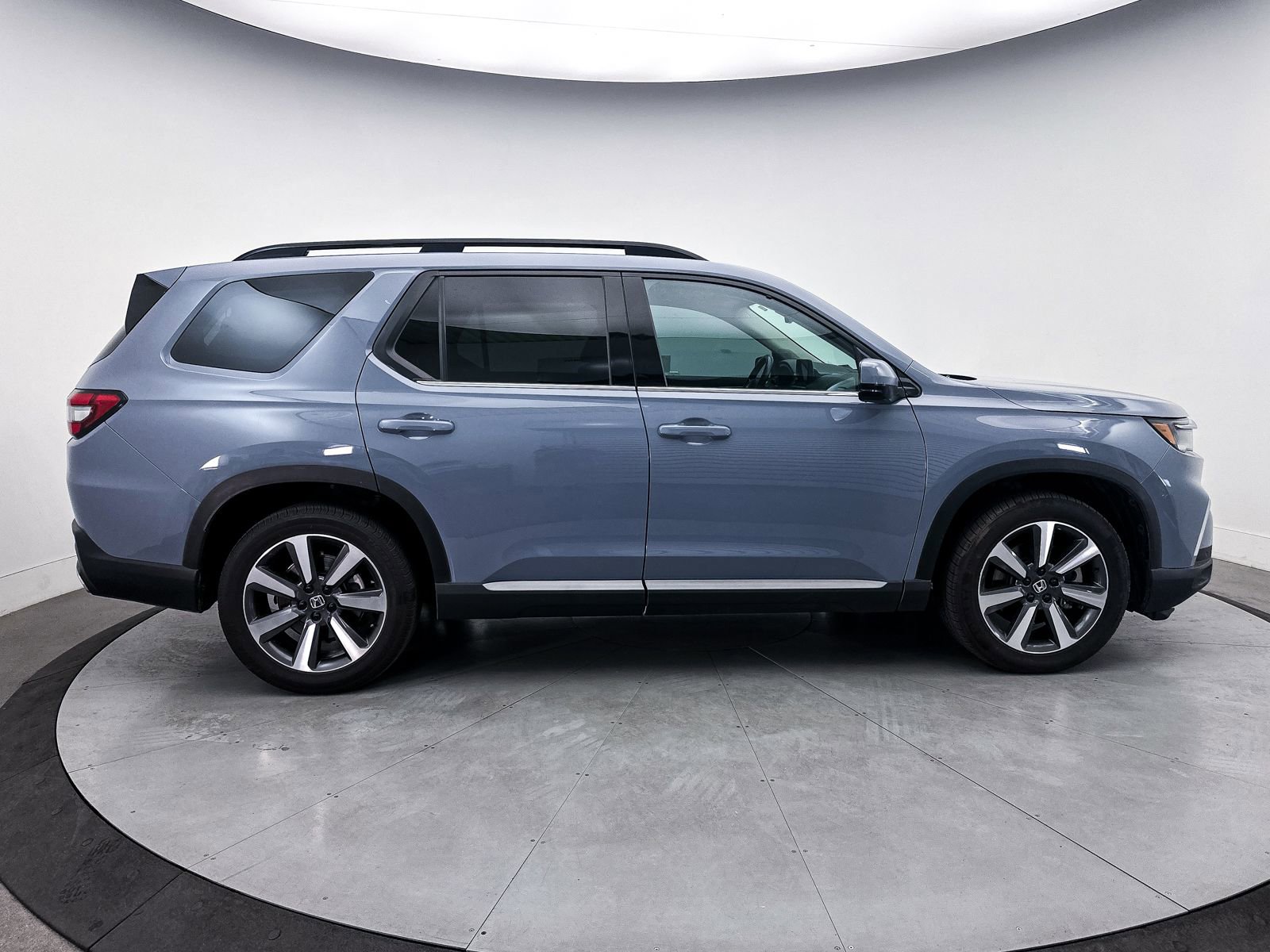 Used 2023 Honda Pilot Touring image 42