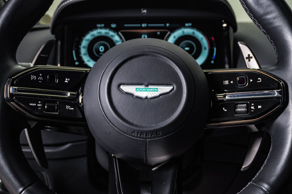 Used 2024 Aston Martin DB12 Coupe RWD image 26