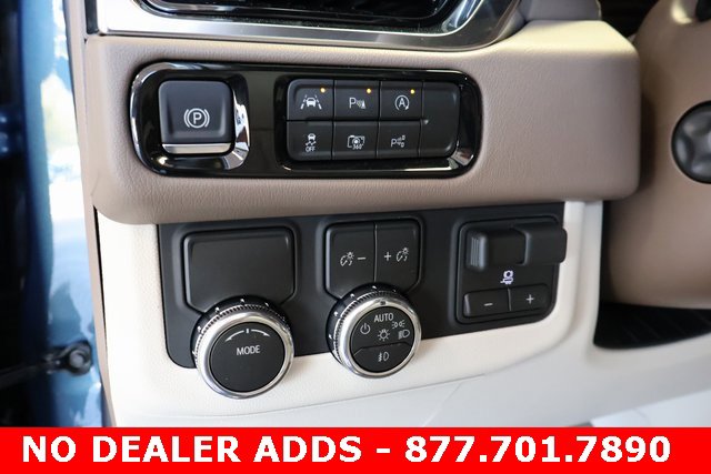 New 2026 GMC Yukon XL Denali image 24