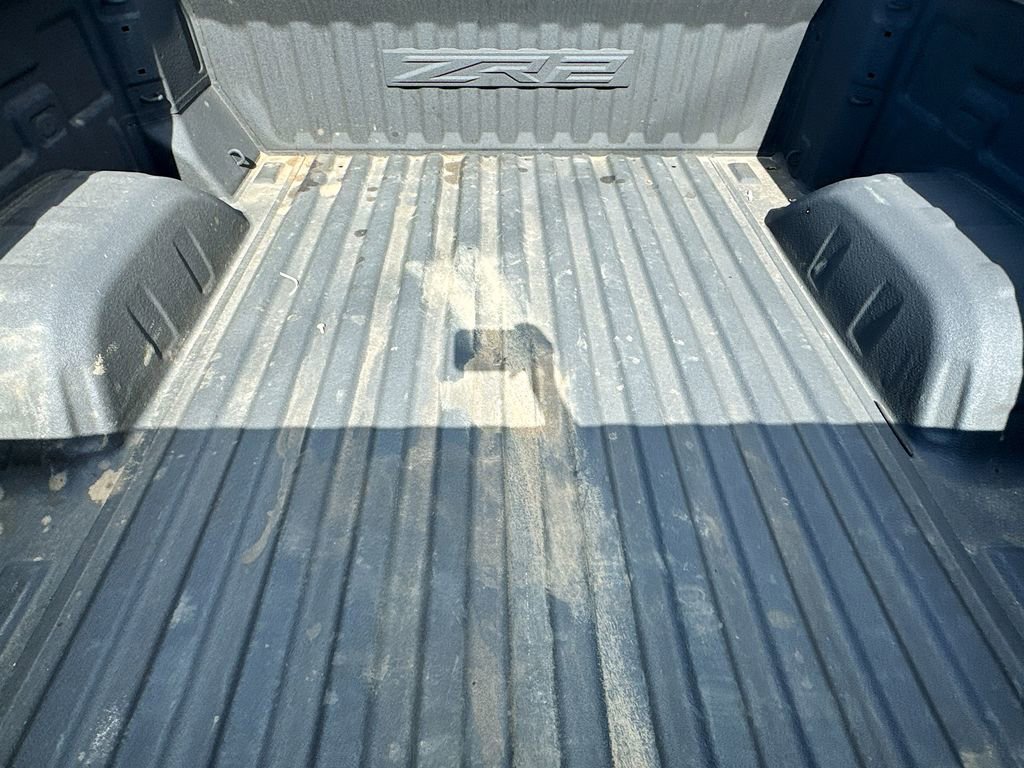 Used 2024 Chevrolet Silverado 1500 ZR2 w/ Technology Package image 26
