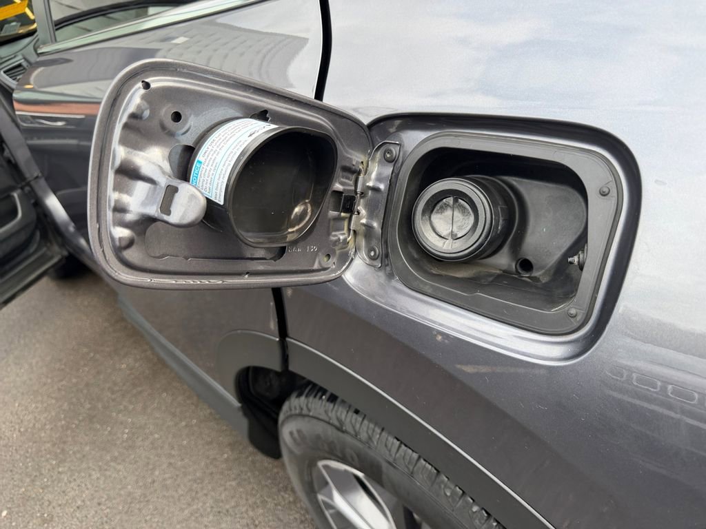 Used 2022 Honda CR-V EX-L image 36