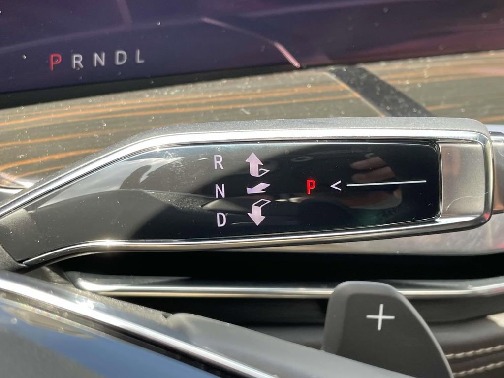 New 2025 Cadillac Escalade ESV Premium Luxury image 29