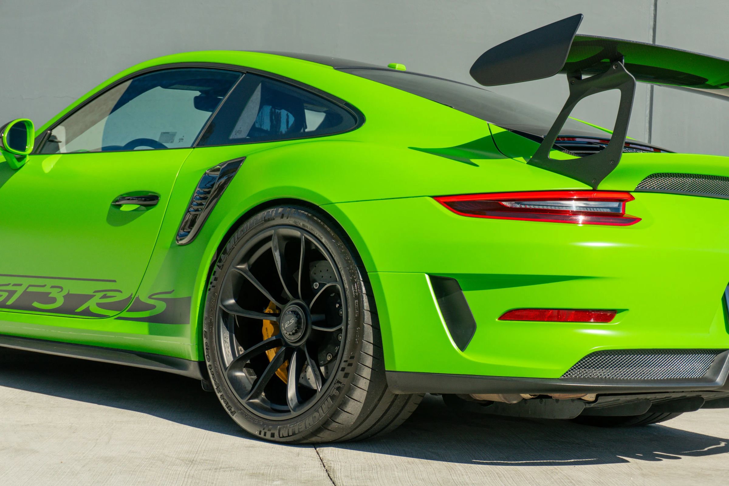 Used 2019 Porsche 911 GT3 RS image 46