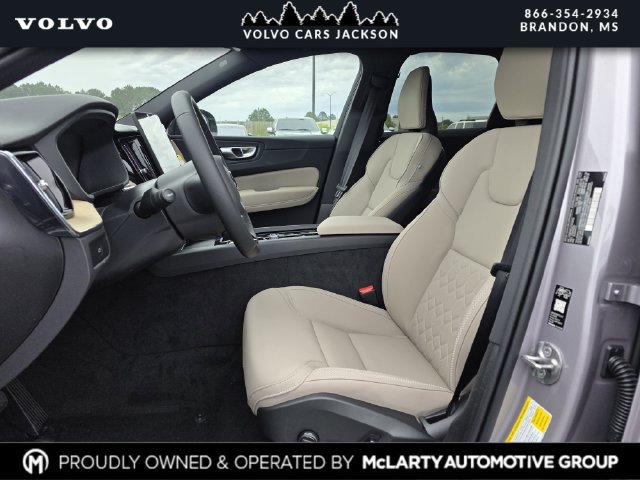 New 2026 Volvo XC60 B5 Plus w/ Protection Package Premier AWD/4WD image 10