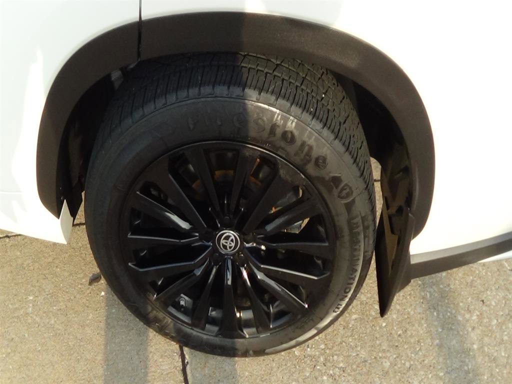 Used 2023 Toyota Highlander XSE image 9