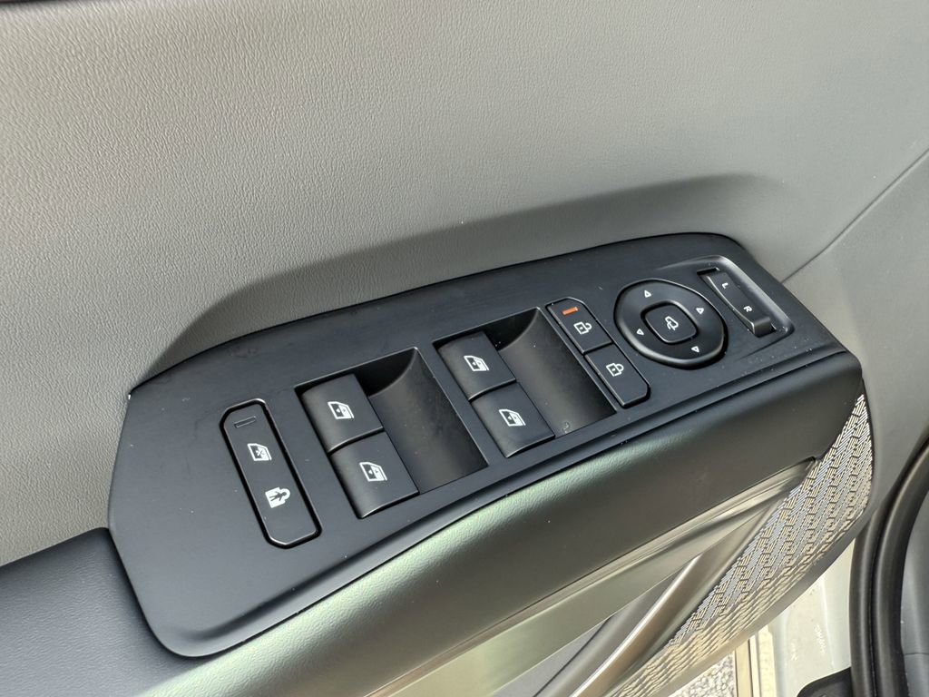New 2026 Kia EV9 Light image 20