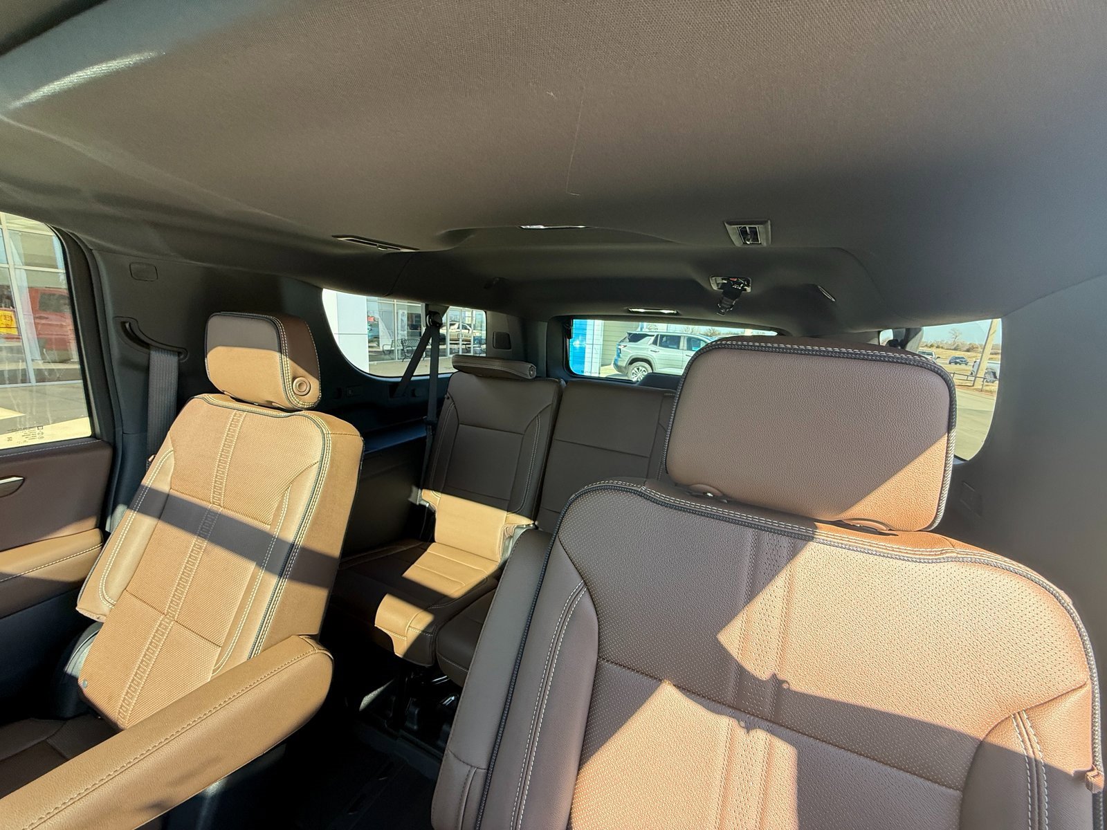 New 2026 Chevrolet Suburban High Country image 14