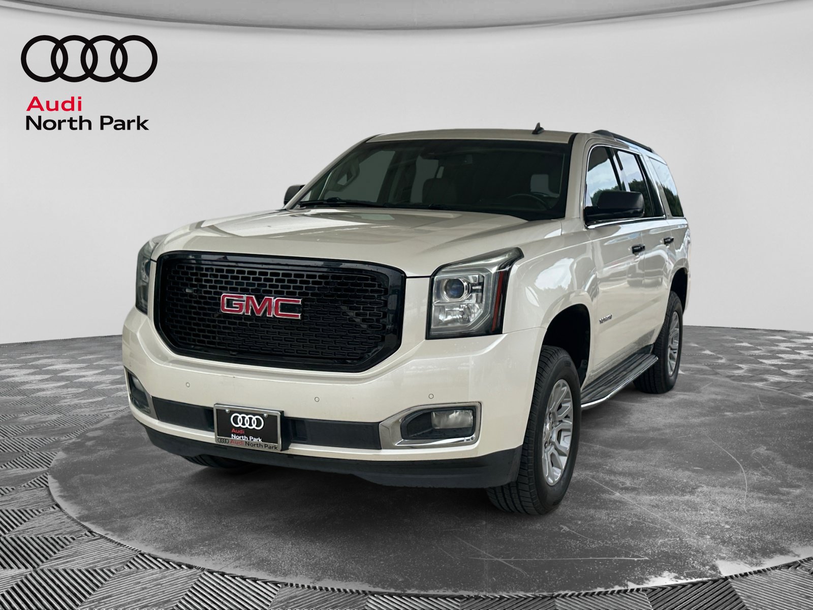 Used 2015 GMC Yukon SLT w/ Open Road Package RWD image 1