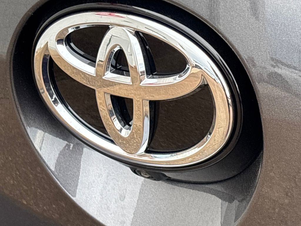 New 2026 Toyota Corolla SE image 30