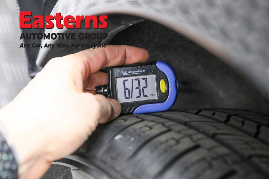 Used 2024 Nissan Ariya AWD image 27