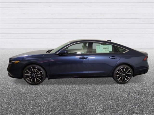 New 2026 Honda Accord Touring image 2