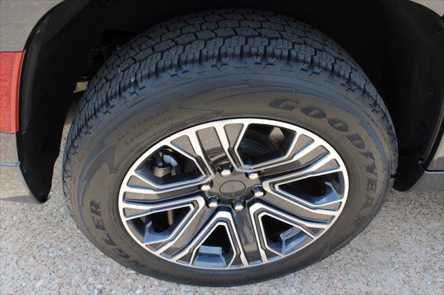 Certified 2022 Jeep Wagoneer Series III image 19