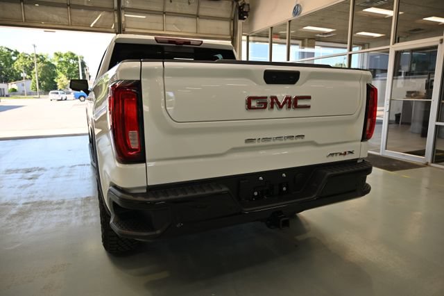 Used 2025 GMC Sierra 1500 AT4X AWD/4WD image 11