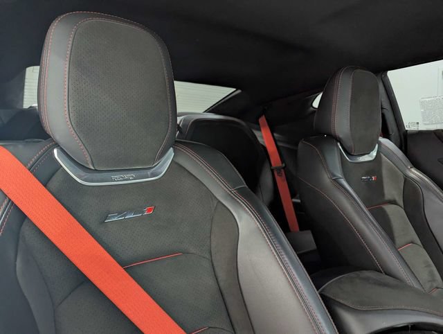 Used 2022 Chevrolet Camaro ZL1 RWD image 10