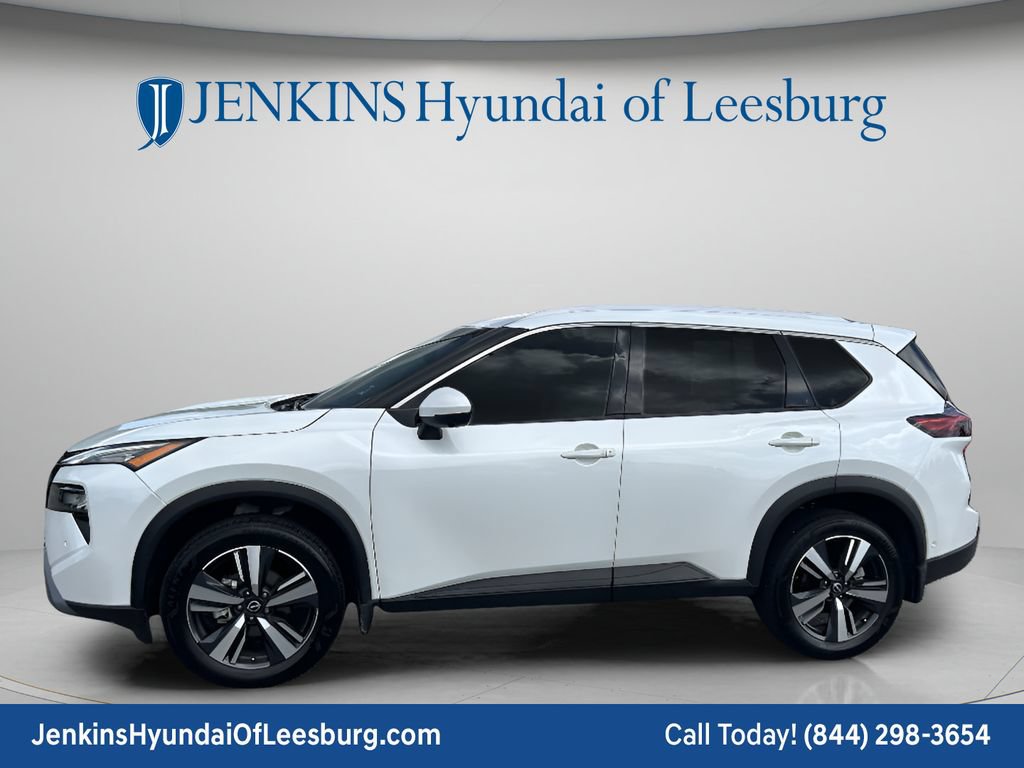 Used 2024 Nissan Rogue SL FWD image 10