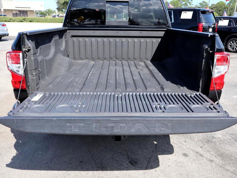 Used 2021 Nissan Titan S w/ S Utility Package image 5