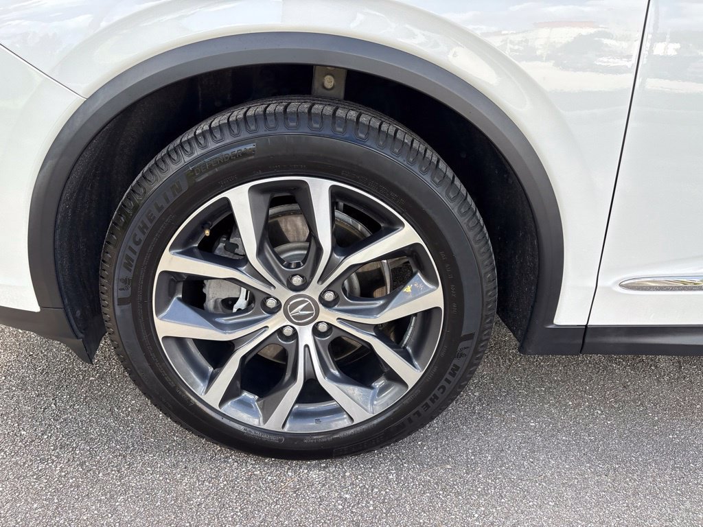 Used 2023 Acura MDX w/ Technology Package FWD image 9