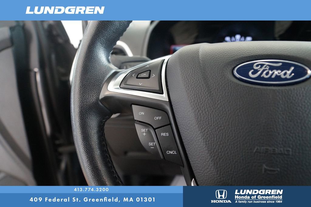 Used 2022 Ford Edge Titanium image 19