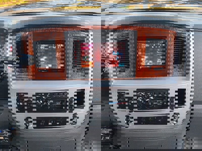 Used 2007 Dodge Ram 2500 Truck Laramie image 37