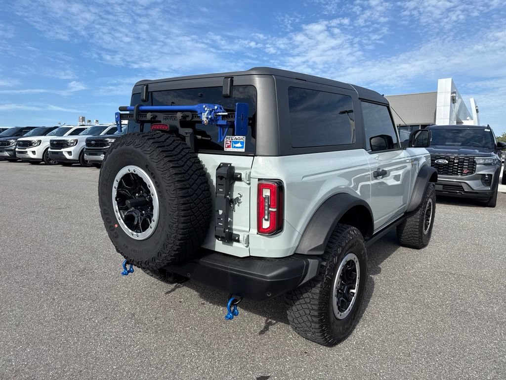 Used 2023 Ford Bronco Badlands w/ Sasquatch Package AWD/4WD image 2