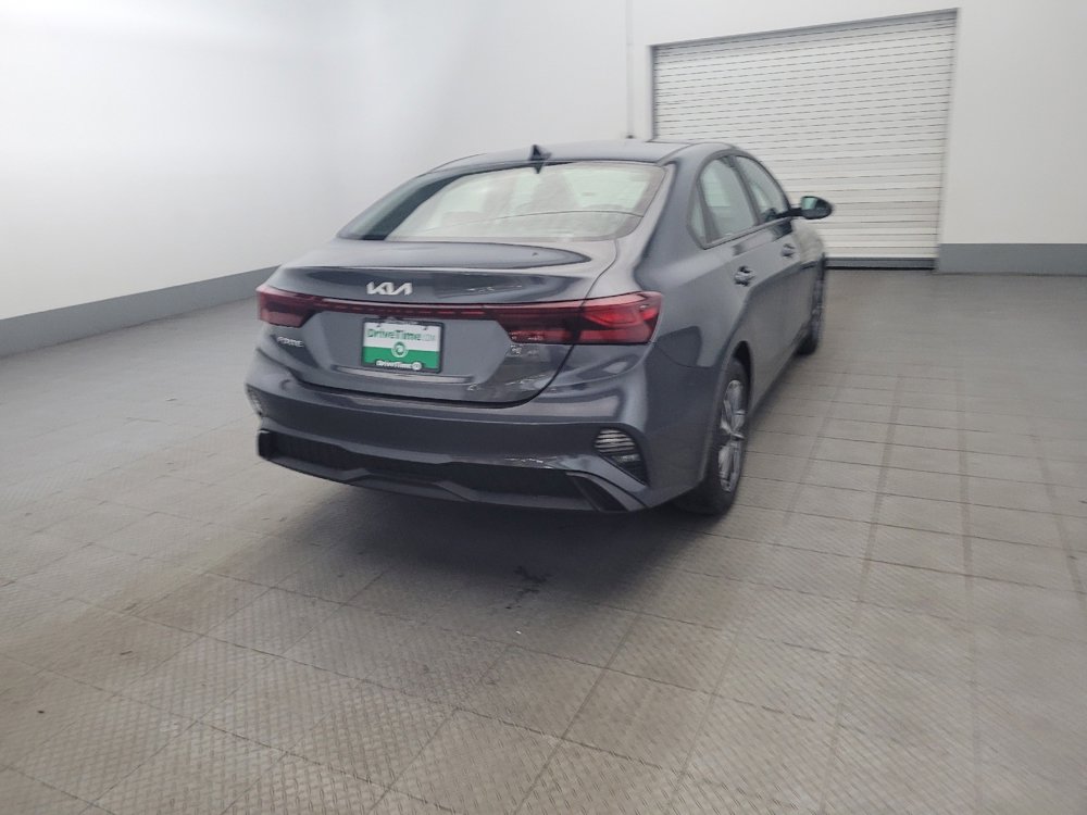 Used 2024 Kia Forte LXS image 9