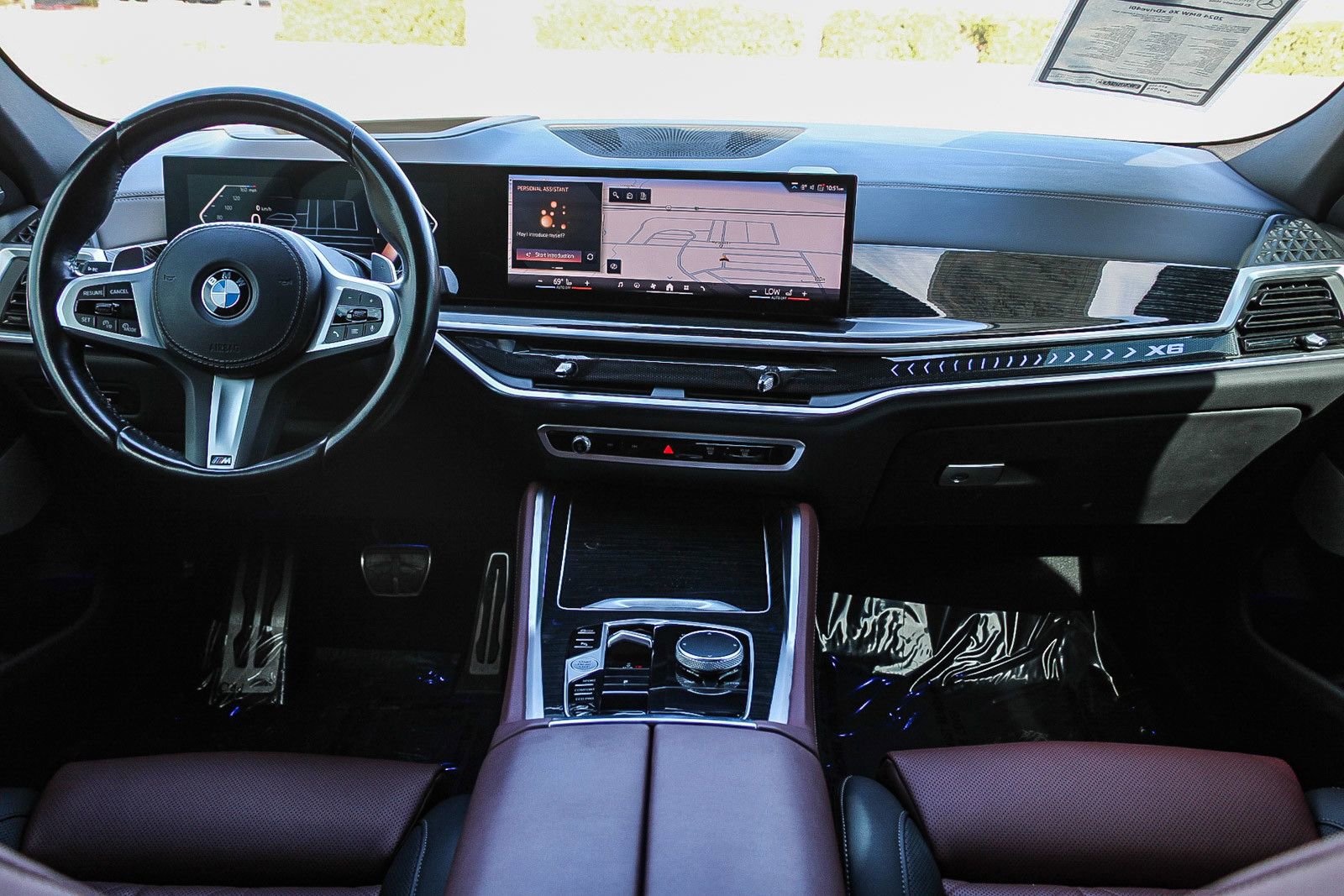 Used 2024 BMW X6 xDrive40i w/ Premium Package image 12