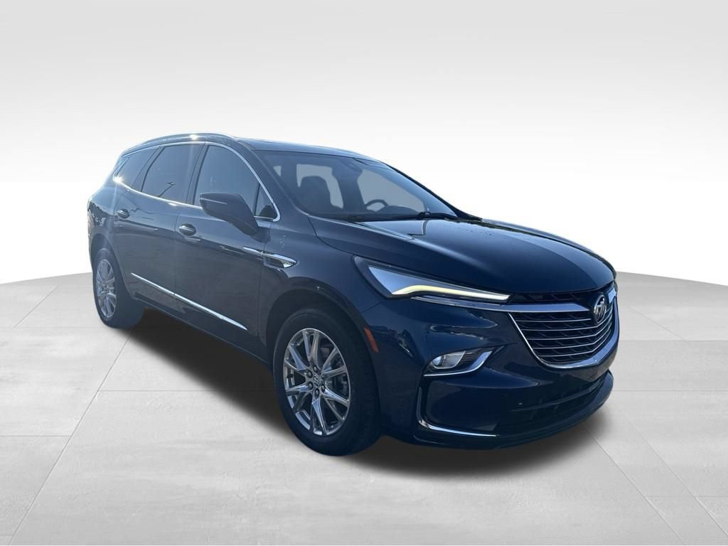 Certified 2023 Buick Enclave Essence w/ Experience Buick Package AWD/4WD image 7