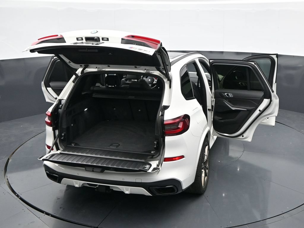 Used 2021 BMW X5 M50i AWD/4WD image 53