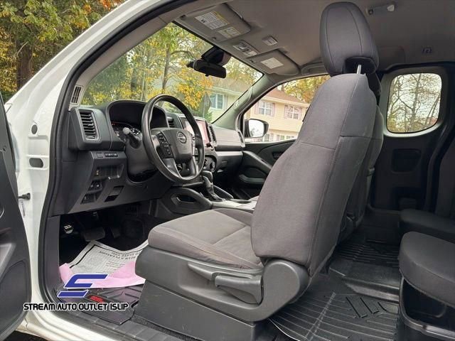 Used 2022 Nissan Frontier S w/ Technology Package image 25