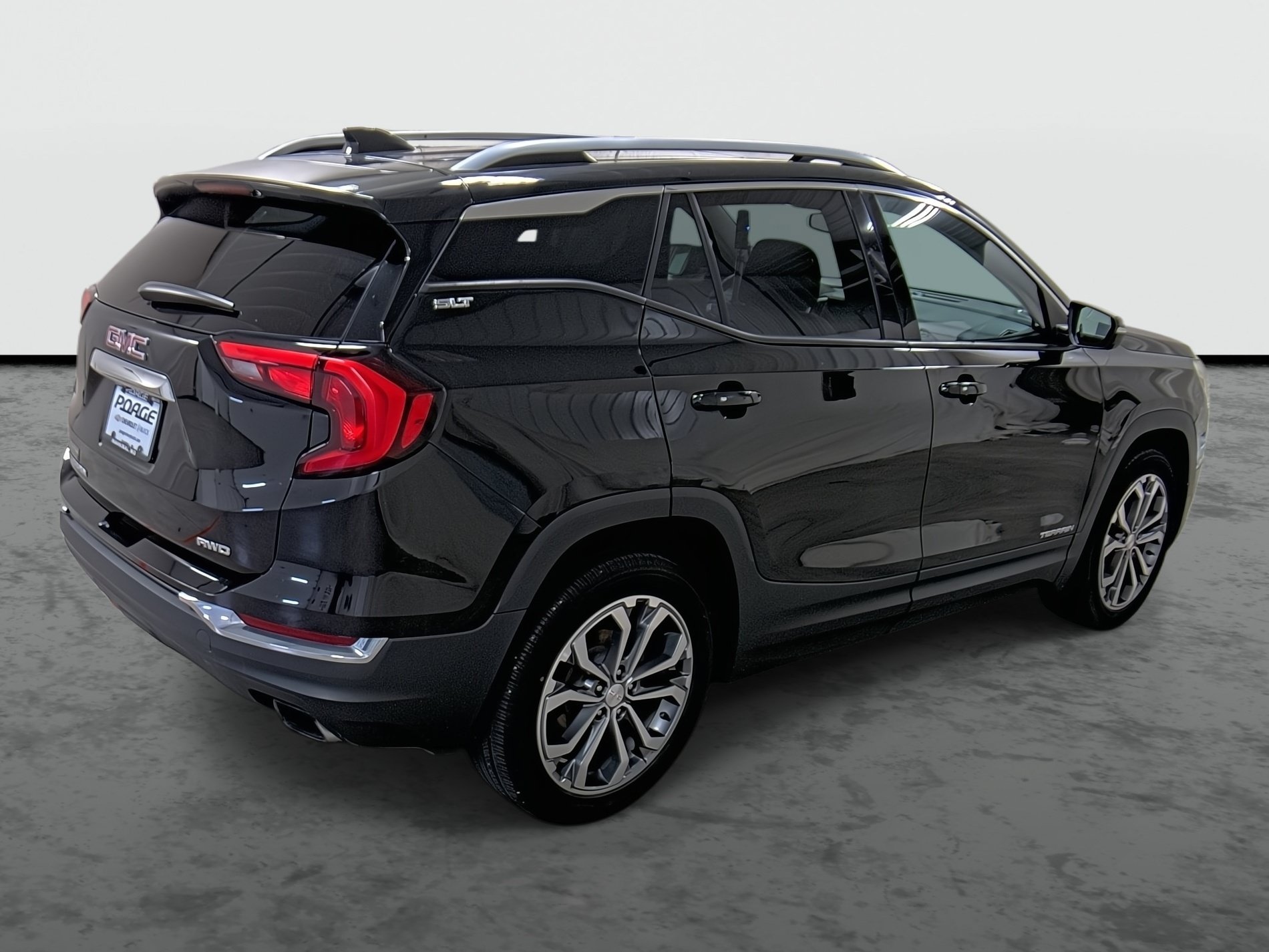 Used 2018 GMC Terrain SLT w/ Preferred Package AWD/4WD image 4