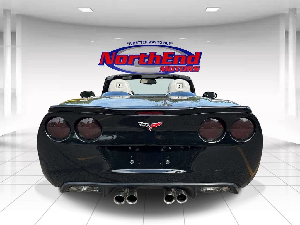 Used 2006 Chevrolet Corvette Convertible w/ Preferred Equipment Group RWD image 4