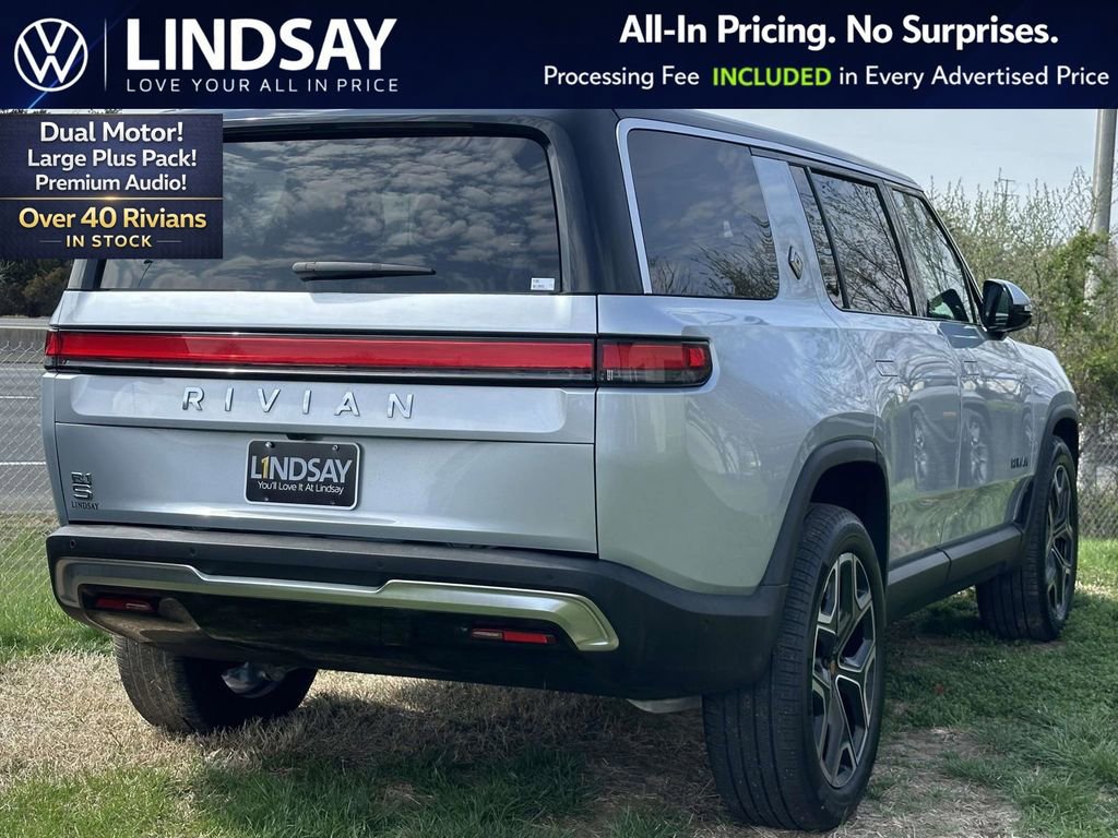 Used 2025 Rivian R1S Adventure AWD/4WD image 7