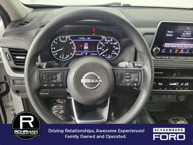 Used 2024 Nissan Rogue SV FWD image 11