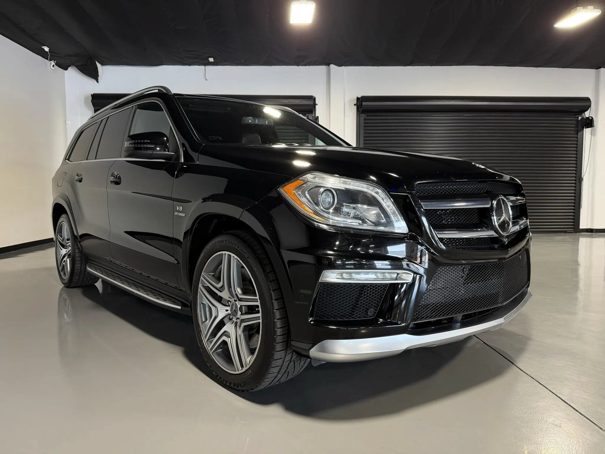 Used 2015 Mercedes-Benz GL 63 AMG 4MATIC image 2