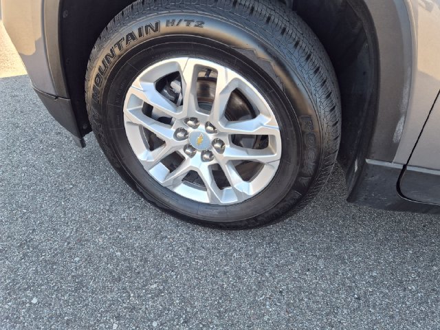 Used 2019 Chevrolet Traverse LS FWD image 11
