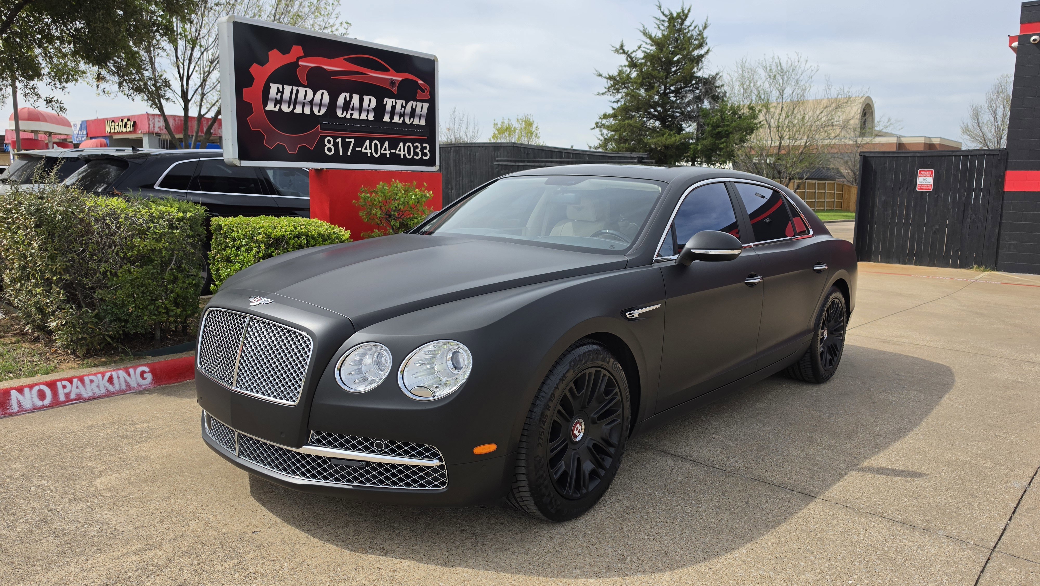 Used 2015 Bentley Flying Spur V8 image 1