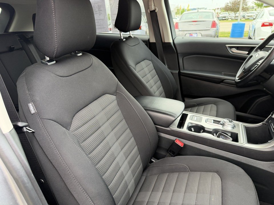 Used 2024 Ford Edge SEL w/ Cargo Accessory Package AWD/4WD image 30