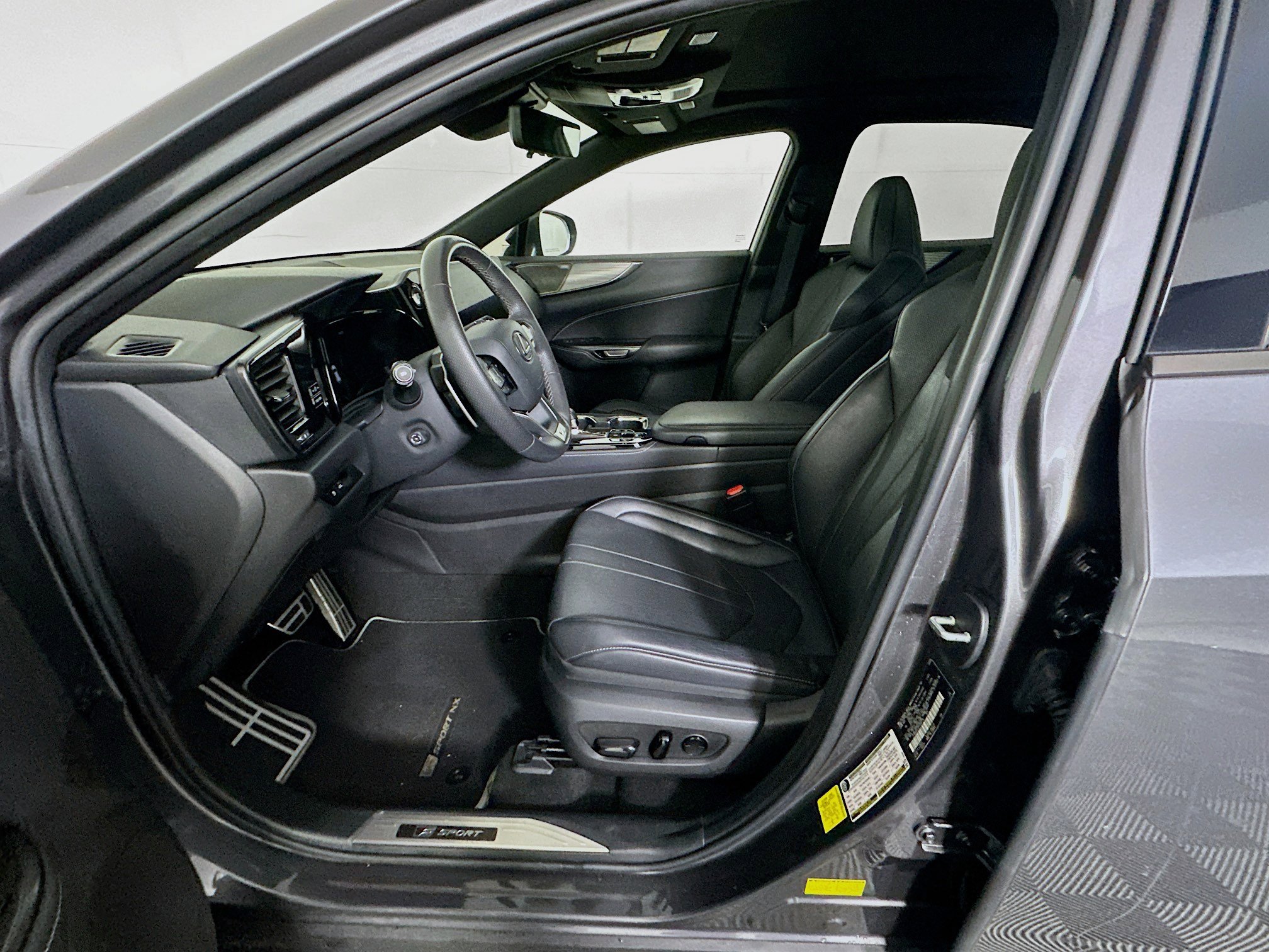 Used 2023 Lexus NX 350 F Sport image 13