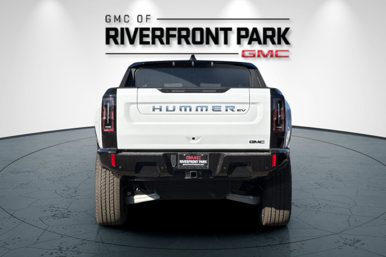 New 2026 GMC Hummer EV 4x4 Crew Cab image 4