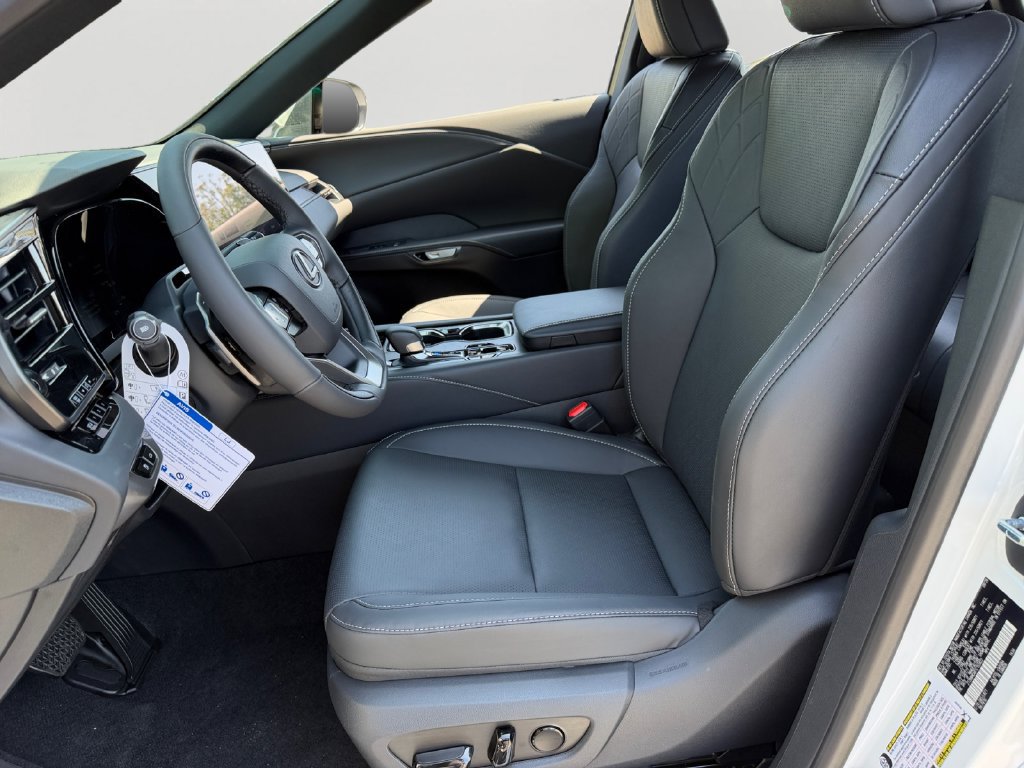 New 2026 Lexus RX 350h w/ Convenience Package AWD/4WD image 12