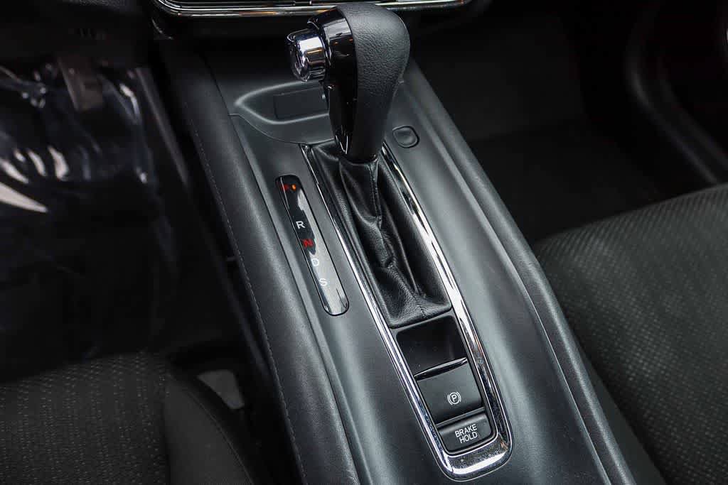 Used 2018 Honda HR-V EX image 19