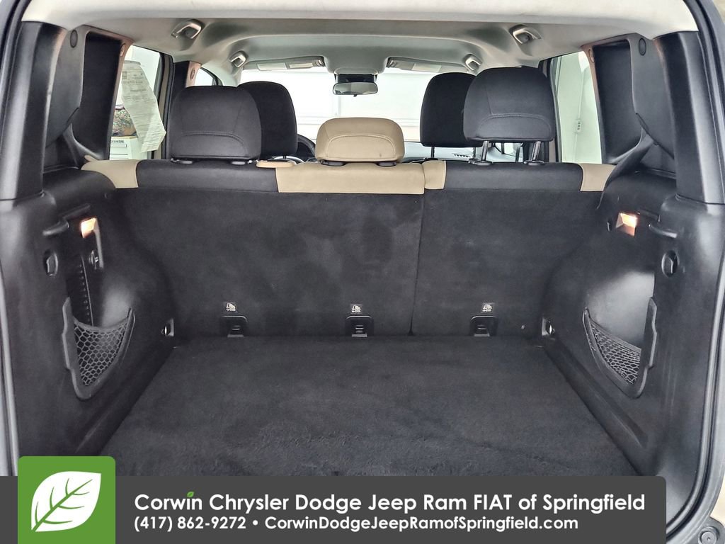 Used 2016 Jeep Renegade Latitude image 29