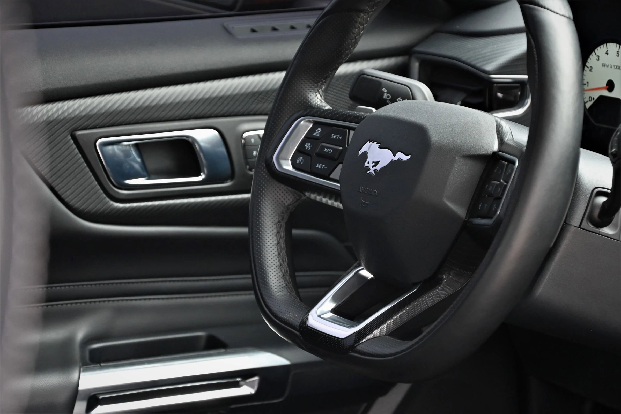 Used 2024 Ford Mustang GT Premium image 23