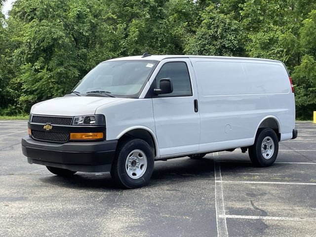 New 2025 Chevrolet Express 2500 w/ Driver Convenience Package RWD image 7