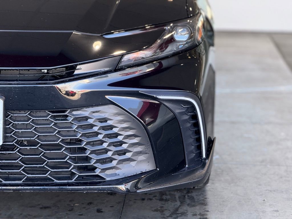 New 2026 Toyota Camry SE image 5