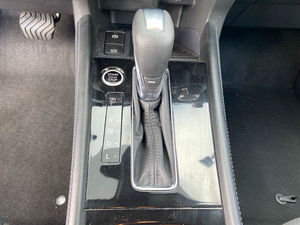 Used 2023 Nissan Kicks SV FWD image 12