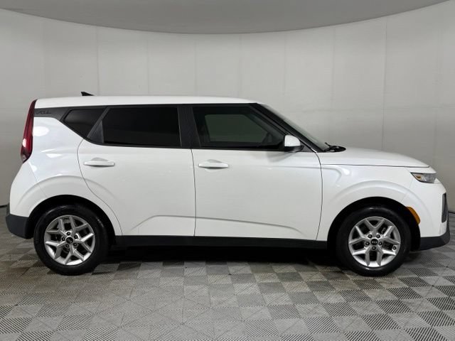 Used 2021 Kia Soul S FWD image 5