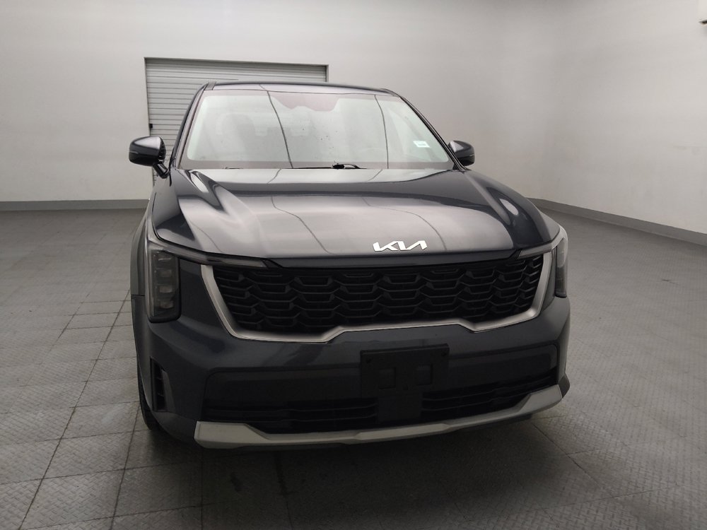 Used 2024 Kia Sorento LX FWD image 14
