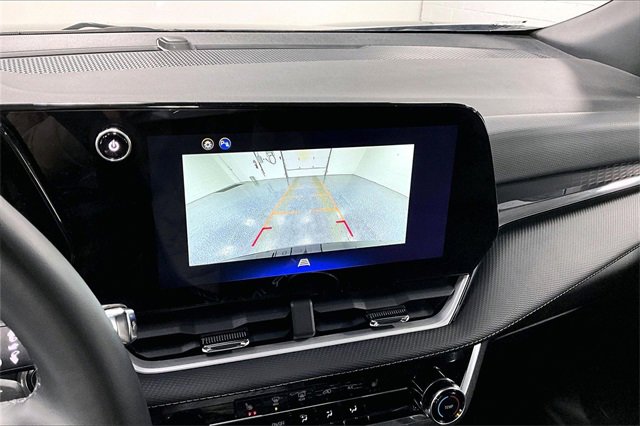 Used 2025 Chevrolet Equinox LT image 14