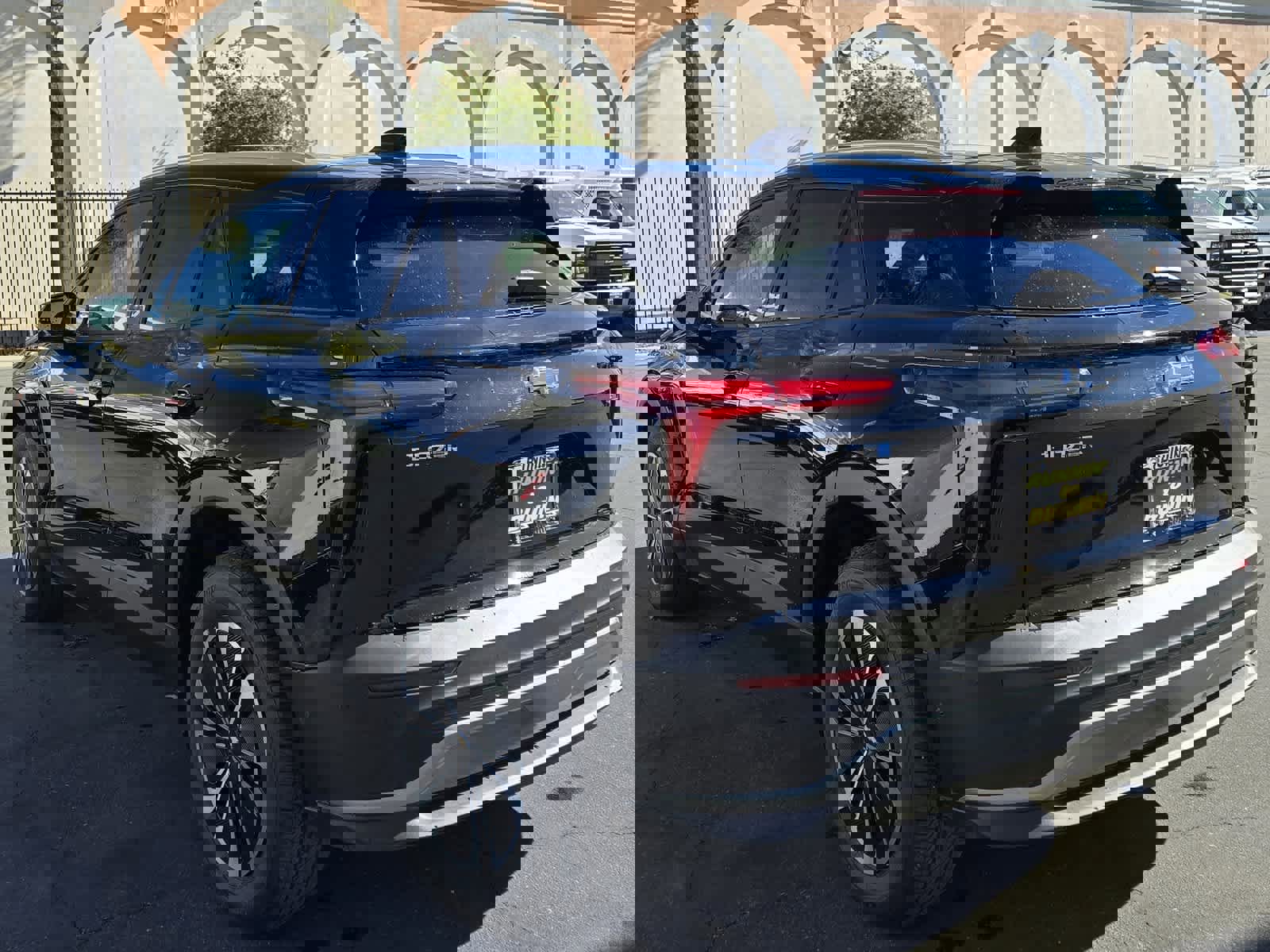 Used 2025 Chevrolet Blazer EV LT w/ Super Cruise Package image 7